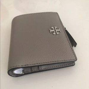 Tory Burch Mini Frida Wallet